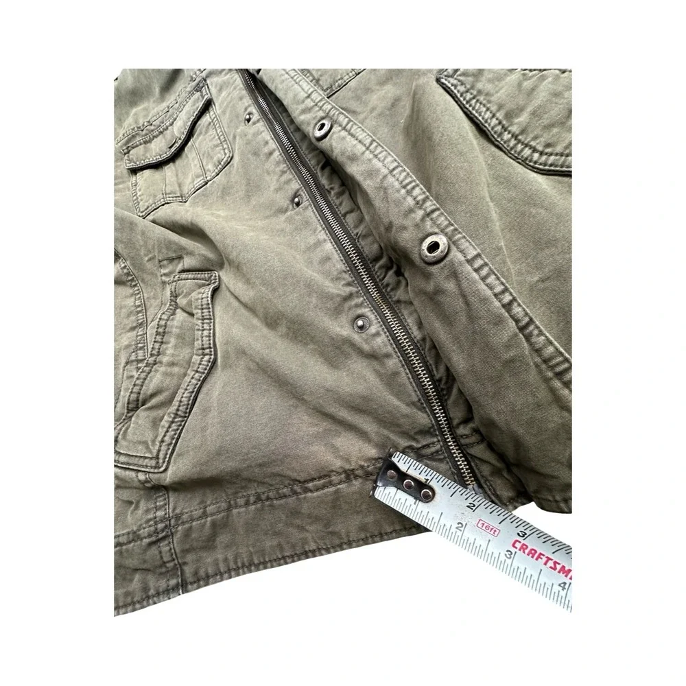 Levis fit before